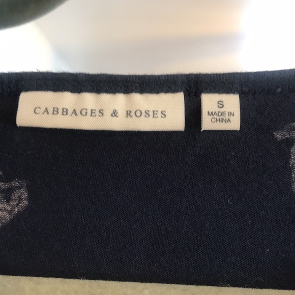 Cabbages & Roses size Small t shirt - Picture 3 of 9